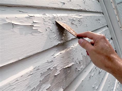 should i prime over old exterior paint: Exploring the Nuances of Exterior Painting Preparation